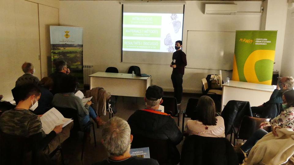 2.4.2022 Presentació de les ponències  Sant Guim de Freixenet -  Daniel Espejo