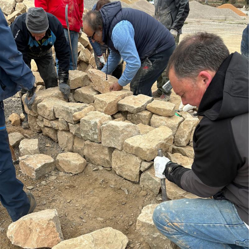 Taller per aprendre a fer paret de pedra - Guissona